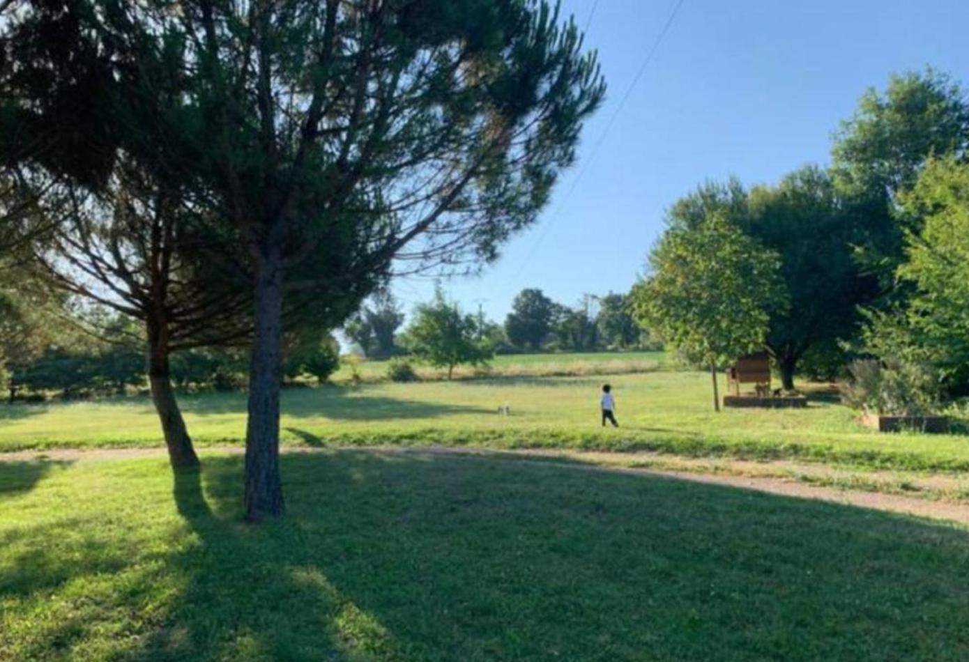 Bed and Breakfast La Ferme Du Bois De Plottes Exterior foto