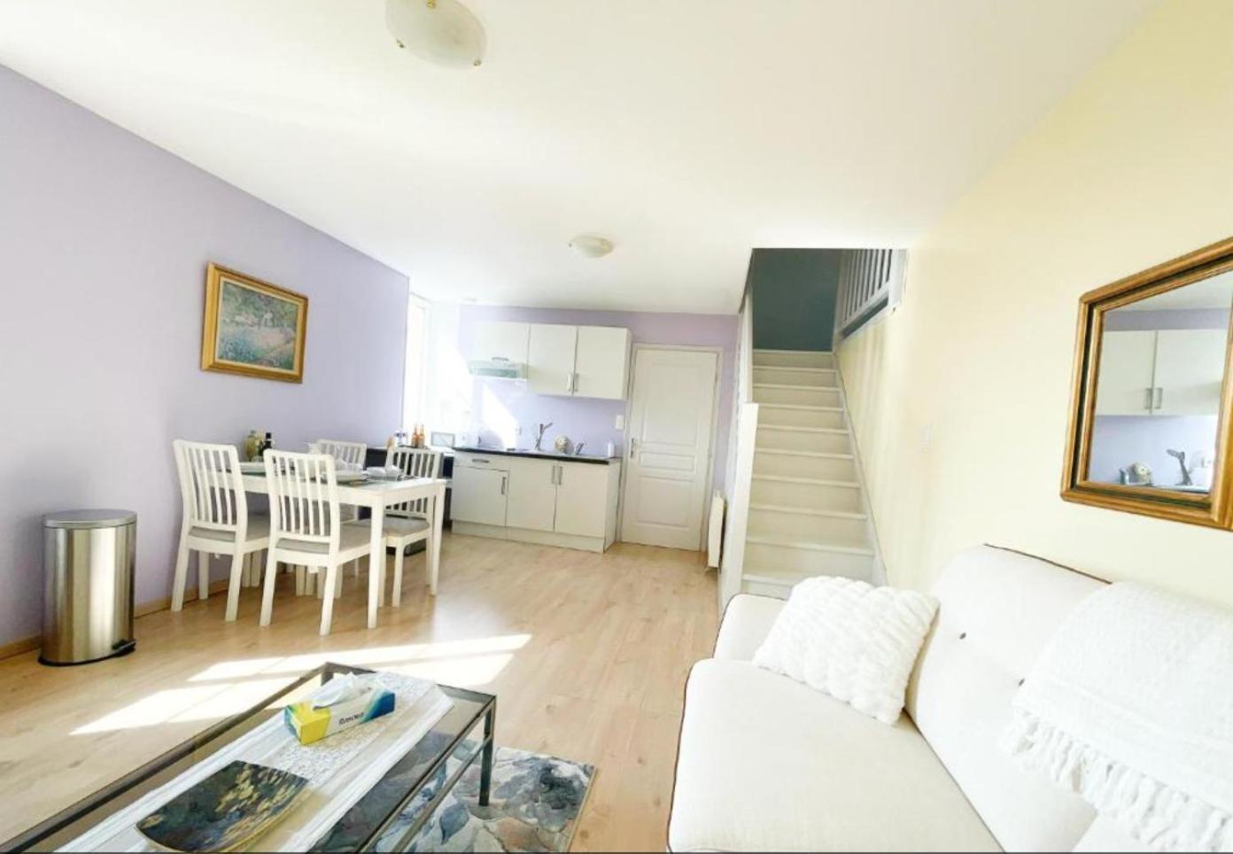 Bed and Breakfast La Ferme Du Bois De Plottes Exterior foto